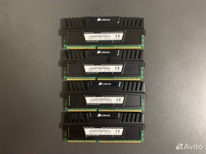Corsair 32GB (8GB x 4 шт.) DDR3 1600 мгц