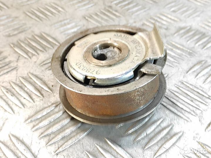 Ролик натяжитель Volkswagen Passat b6 b6