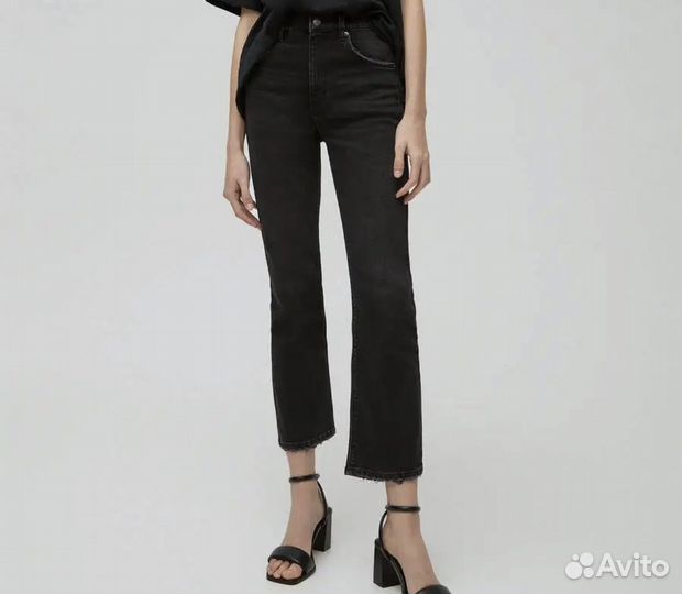 Джинсы клеш