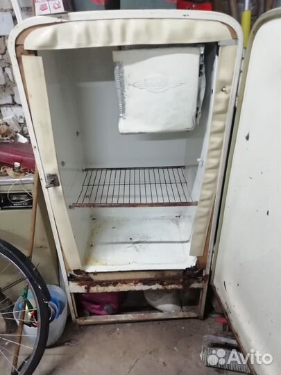 Холодильник Днепр (пр-во СССР)