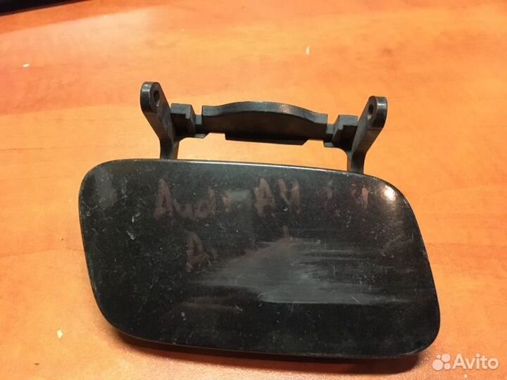 Крышка омывателя фары правая Audi A5 8K