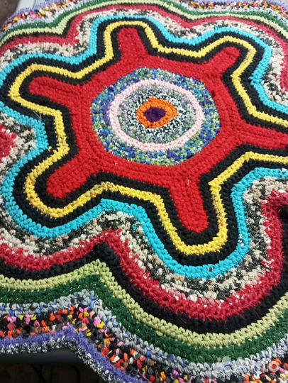 Вязанные коврики крючком