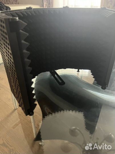 Акустический экран для микрофона