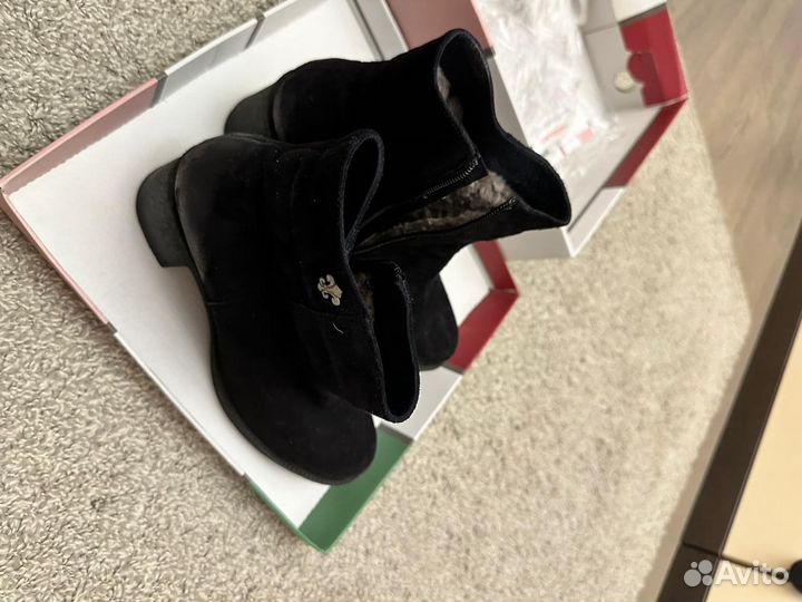 Ботинки женские зимние