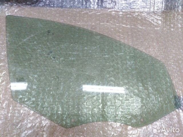 Стекло двери переднее правое Volvo Xc60 2008