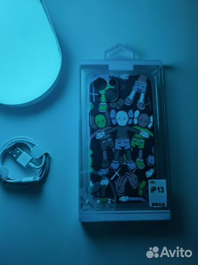 Чехол caws luxo iPhone 13