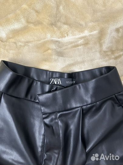 Шорты кожаные Zara