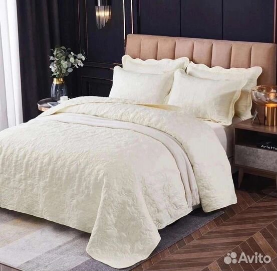 Покрывало на кровать