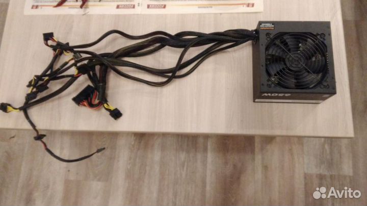 Блок питания Thermaltake TR2 S 650W