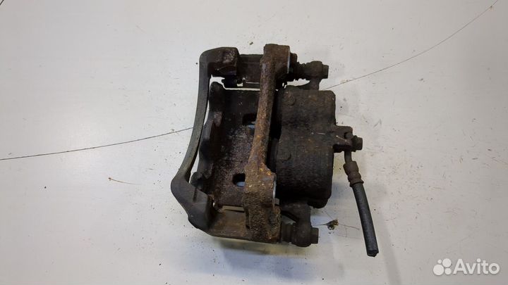 Суппорт правый передний Nissan Leaf 2017, 2019