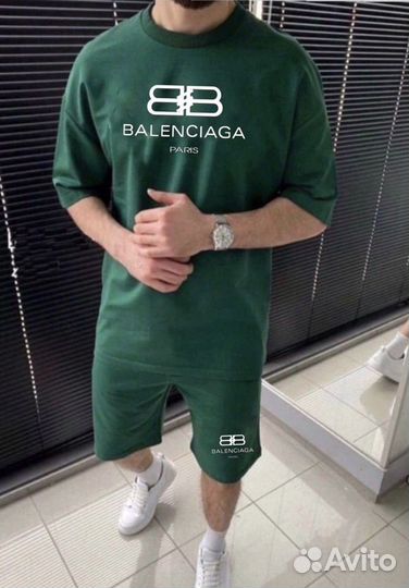 Костюм balenciaga