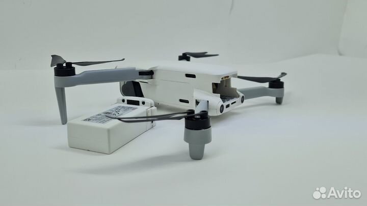 Квадрокоптер Autel Robotics Evo Nano+ оранжевый, ч