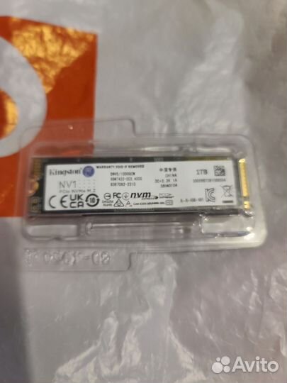 Новый в упаковке SSD m2 Kingston Оригинал1000гб