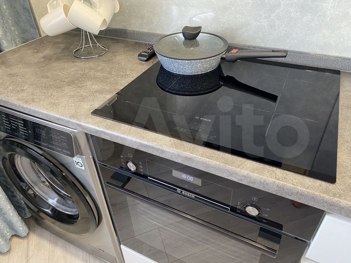 2-к. квартира, 60 м², 3/9 эт.