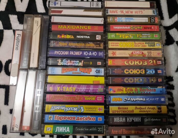 Аудиокассеты с записью