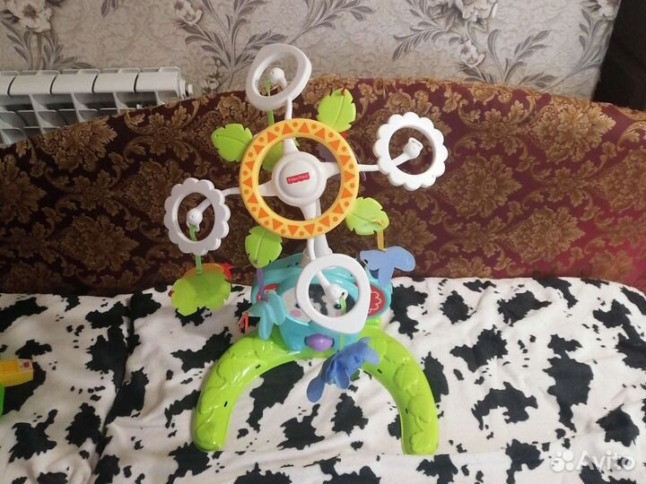 Мобиль на кроватку fisher price