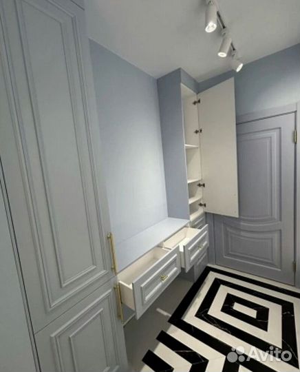 Шкаф на заказ минимализм