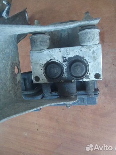 Блок ABS Mitsubishi Lancer 9