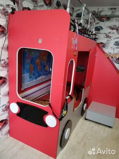 Двухъярусная кровать автобус