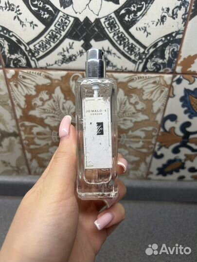 Парфюмерная вода женская