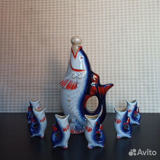 Кувшин и 6 стаканчиков