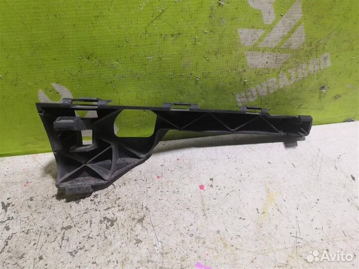Кронштейн переднего бампера левый Форд Фокус 2