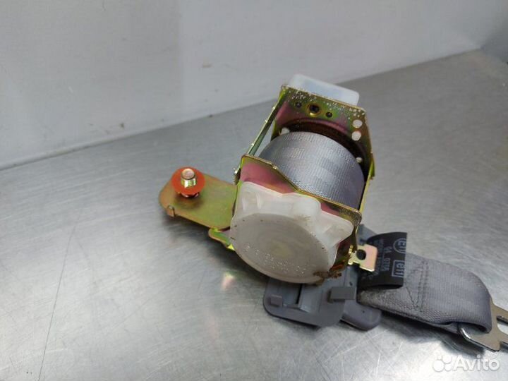 Ремень безопасности задний Hyundai Elantra XD G4ED