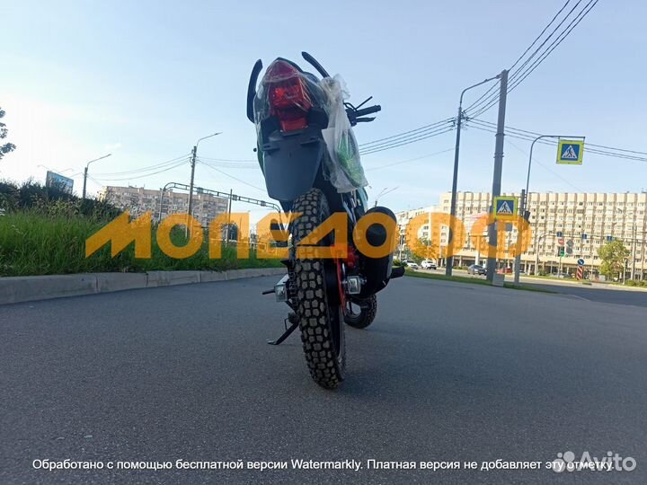 Мопед Sport Green 125/50 R17 + шлем