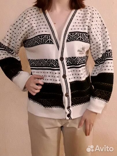 Кофтa 46 размер