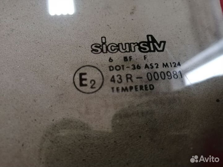 Стекло двери передней левой Opel Kadett 1984-1992