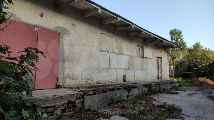 Склад, 318 м²