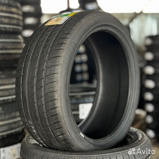 Kapsen RS26 Practical Max HP 285/35 R21 106W