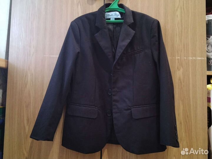 Пиджак для мальчика 128
