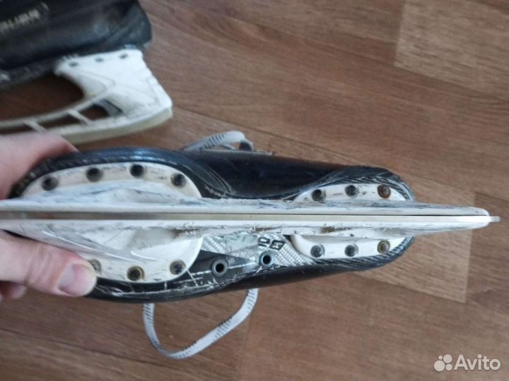 Хоккейные коньки bauer S1 5D