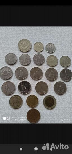 Коллекция купюр, монет, и т. д