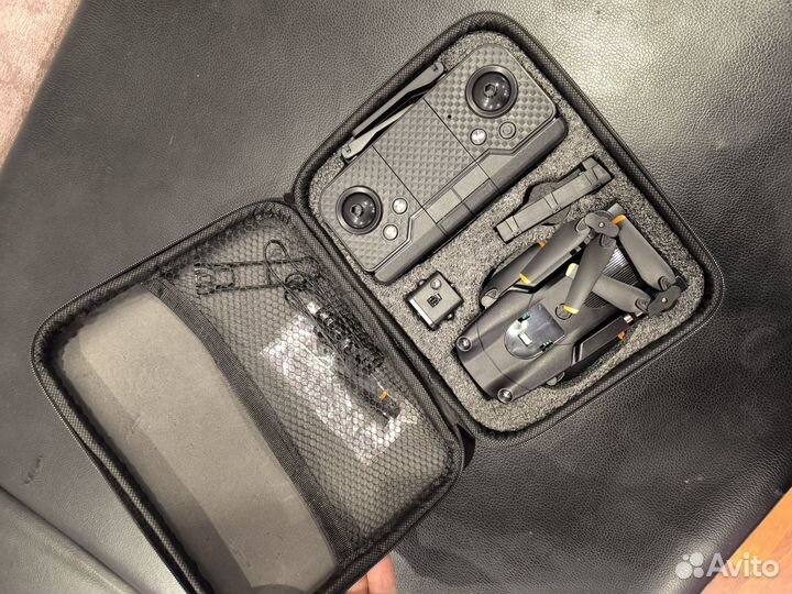 Дрон с двумя камерами