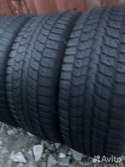 Dunlop SP Winter Ice 01 235/55 R18 100T