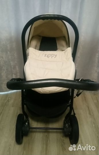 Коляска zippy 3 в 1