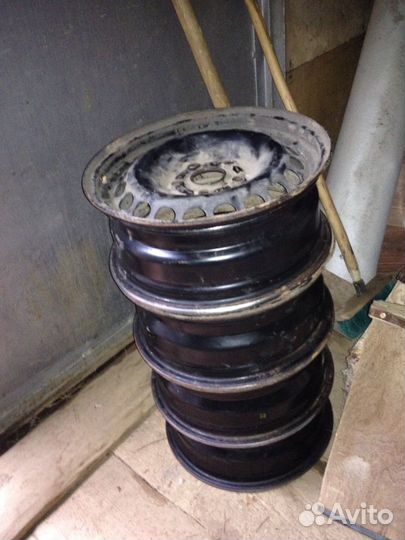 Смотрите главное фото