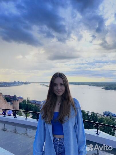 Преподаватель английского языка