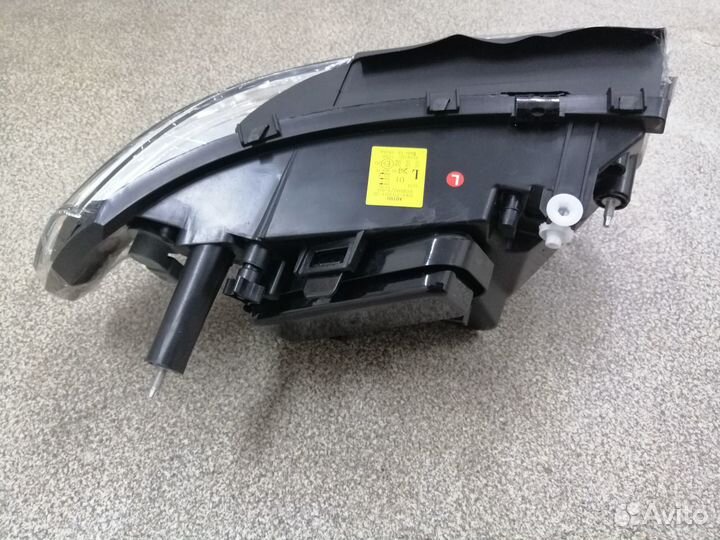 Фара передняя левая УАЗ Патриот с 2015 года