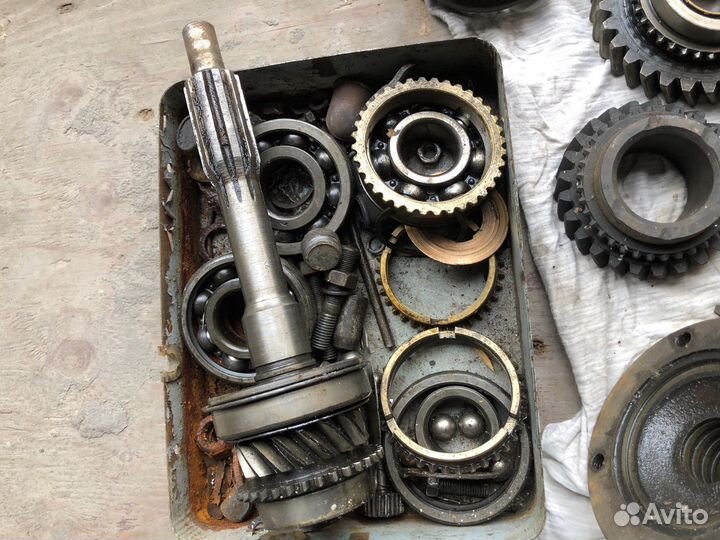 Коробка передач кпп 4-ст, Газ-24 Волга