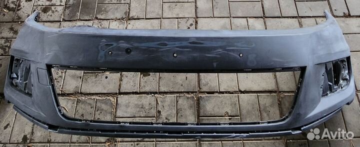 Бампер передний Volkswagen Tiguan