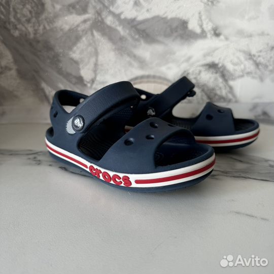 Crocs 25