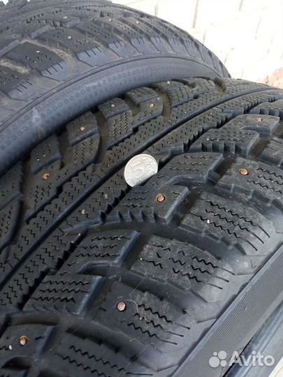 Kumho I'Zen RV Stud KC16 245/70 R16 111T