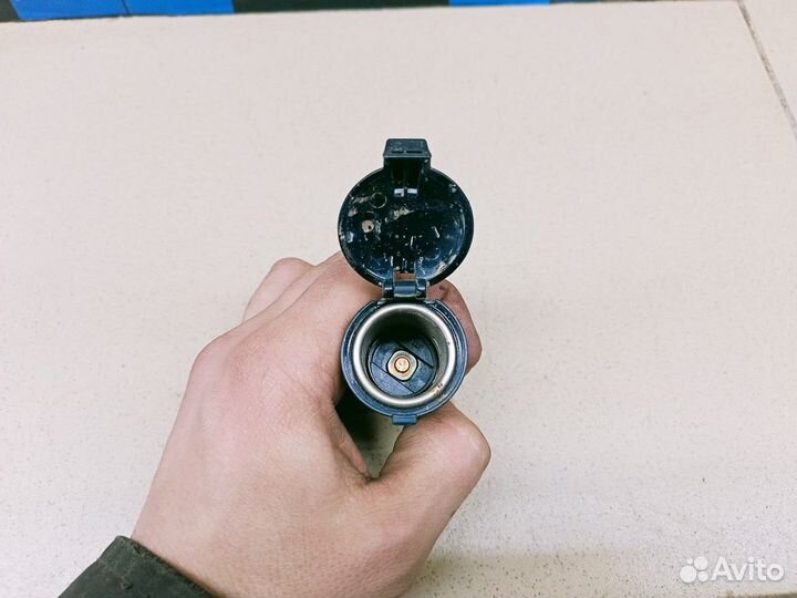 Гнездо прикуривателя RAV 4 2013