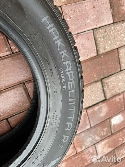 Nokian Tyres Hakkapeliitta R3 195/60 R15