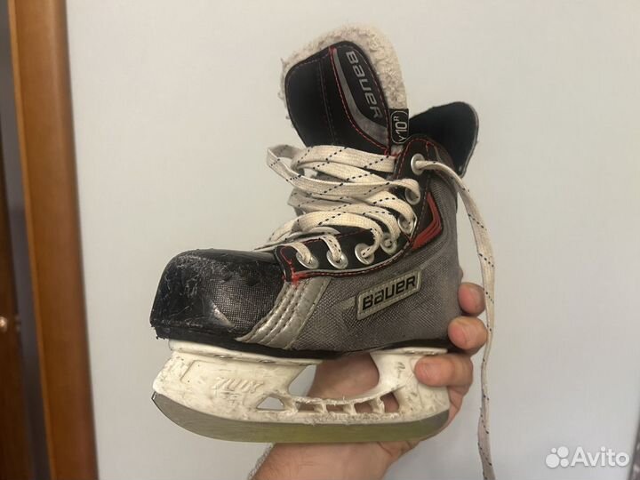 Коньки хоккейные Bauer Vapor x30 y10