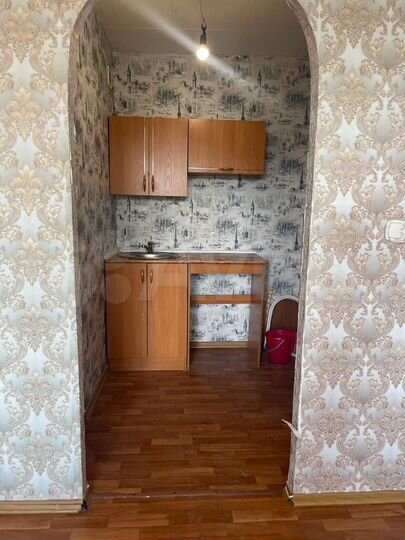 Комната 16,4 м² в 8-к., 5/9 эт.