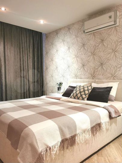 2-к. квартира, 65 м², 10/17 эт.